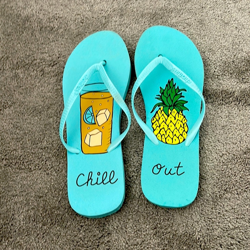 Women’s flip flops